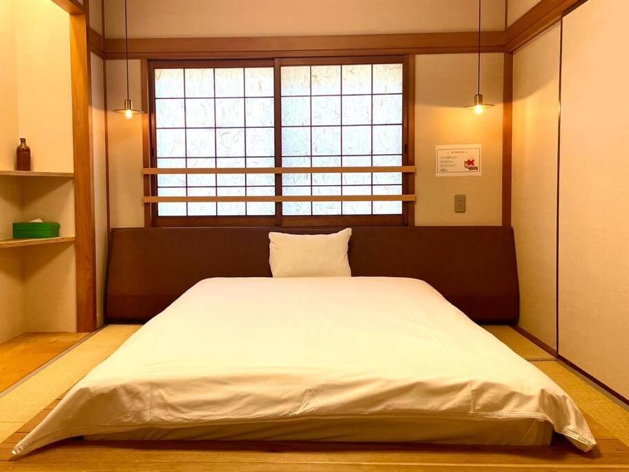 Color 日本橋【A】＊Max10名宿泊可能＊観光便利＊黒門市場近く＊Big Sale＊ โอซาก้า ภายนอก รูปภาพ